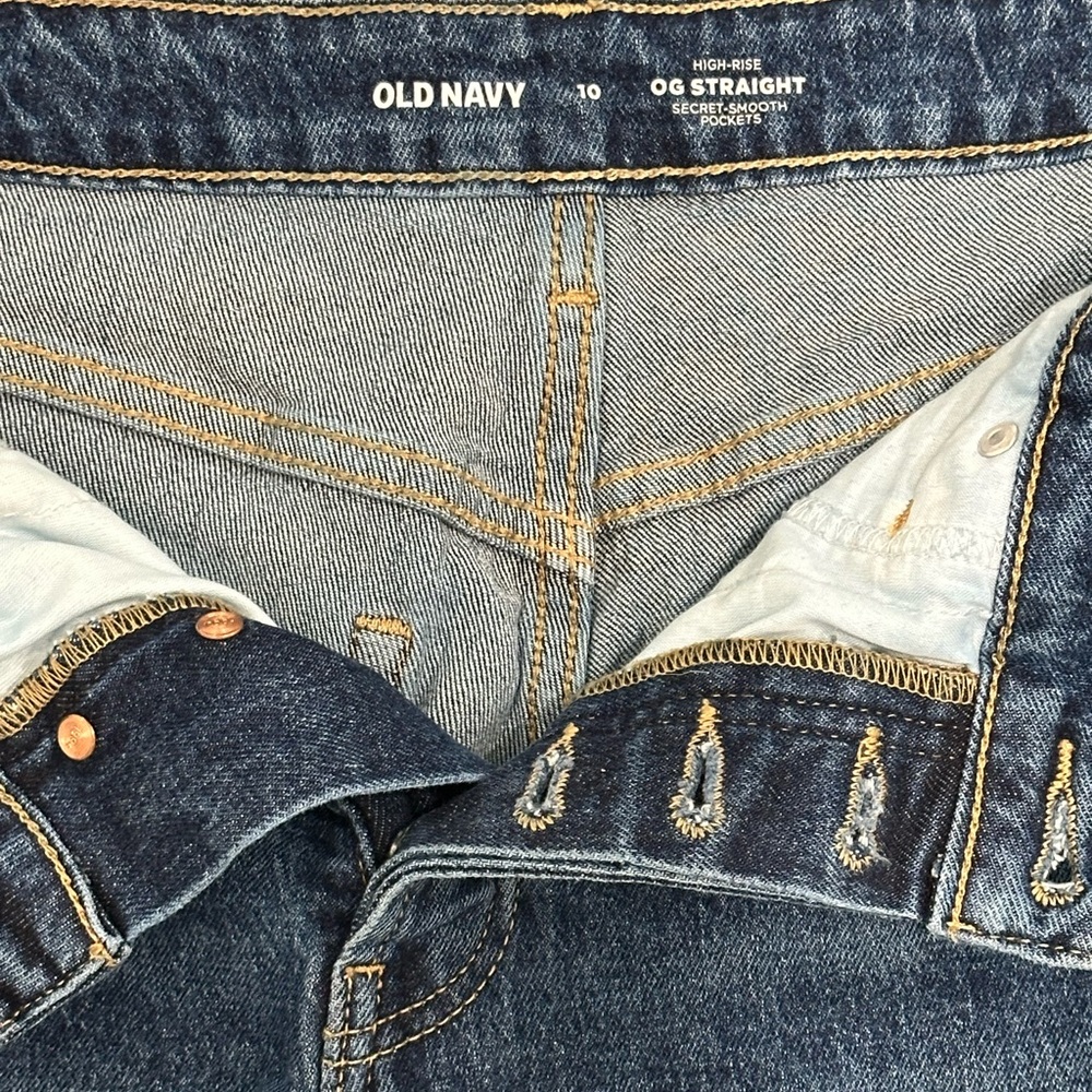 Old Navy High-Rise OG Straight ankle Jeans Size 10 Raw Hem - Picture 2 of 3